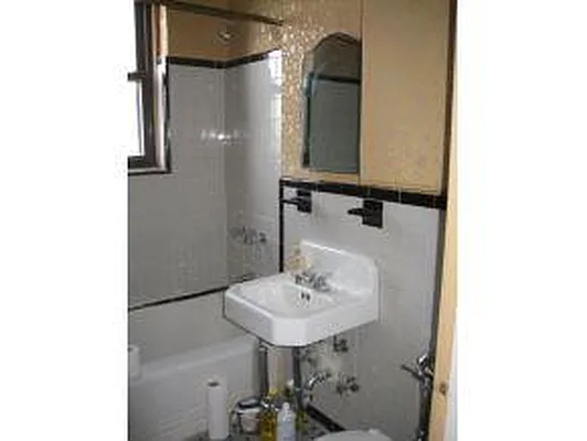 Sold by Fillmore | media 3