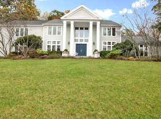 2 Summerland Ln, Briarcliff Manor, NY 10510