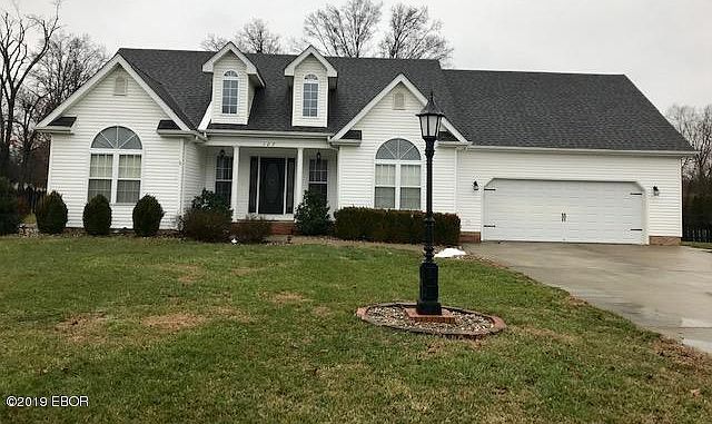 1st image of 107 Brooke Ln