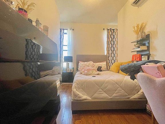 4th image of 59 Malcolm X Blvd #4R