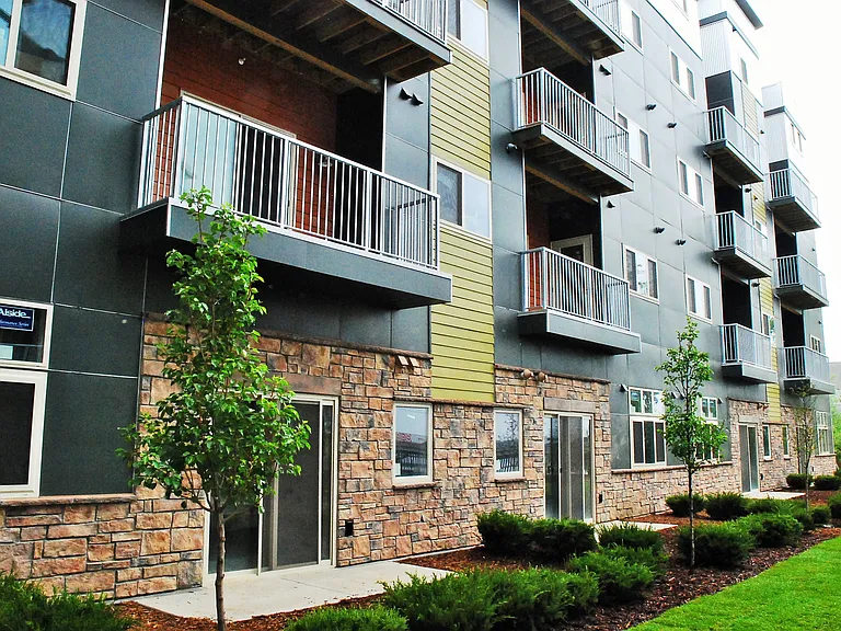 Yahara Terrace — Photo 6