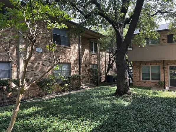 7939 Royal Ln APT 225, Dallas, TX 75230