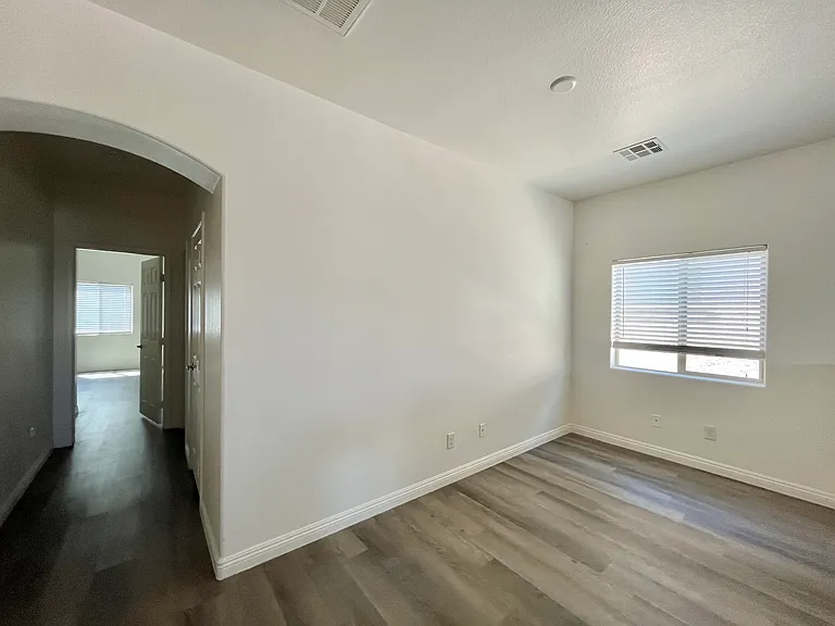 9493 Alma Ridge Ave — Photo 22