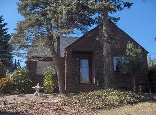 325 Lenox Rd, Huntington Station, NY 11746