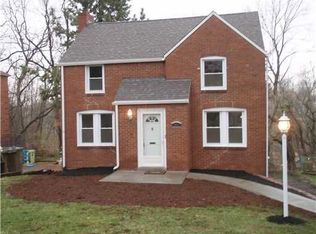302 Barclay Ave, Pittsburgh, PA 15221