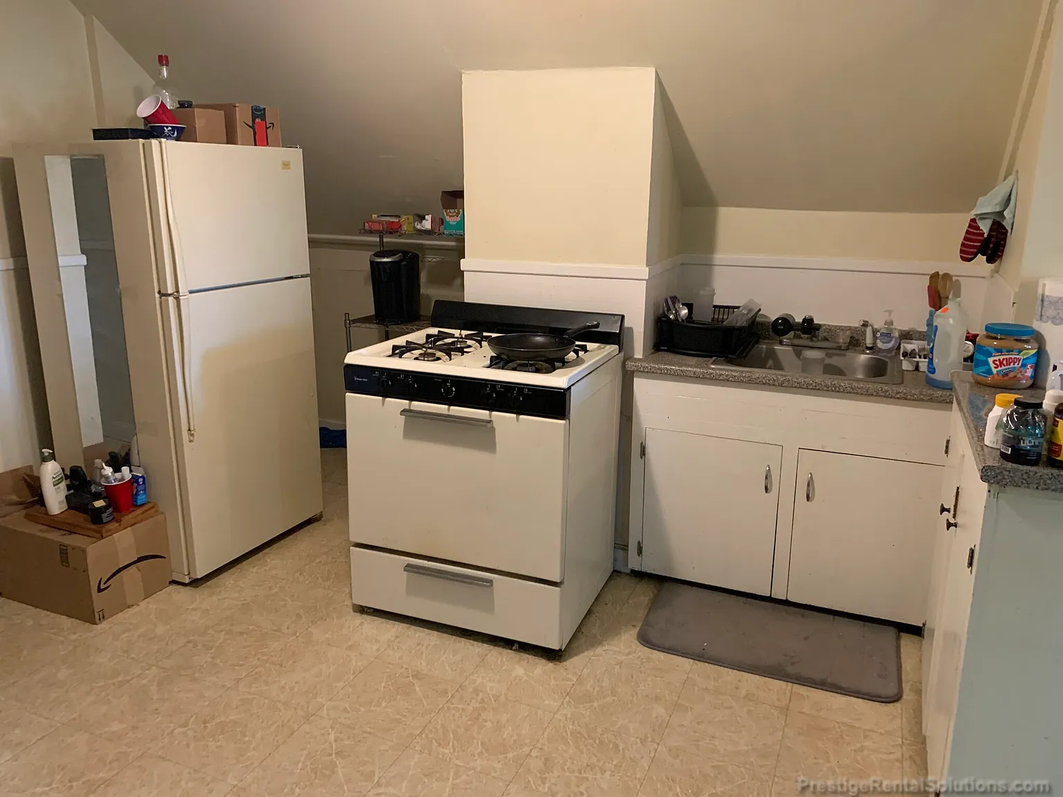 1 bed, 1.0 bath, 630 sqft, $1,525 — Photo 3