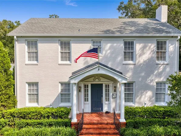 3209 W PARKLAND BOULEVARD, TAMPA, FL 33609