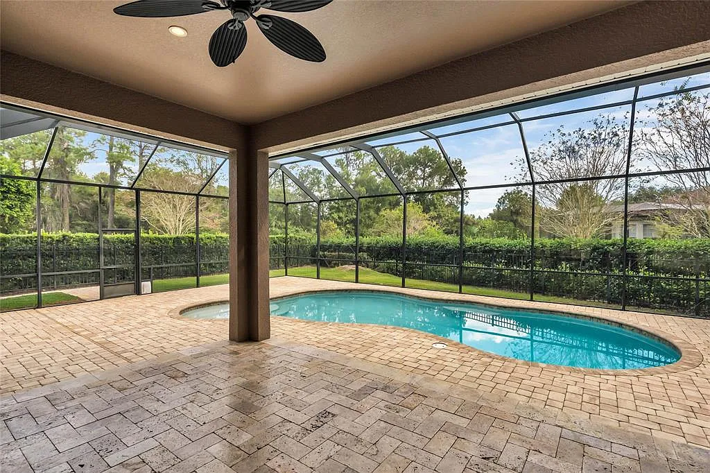 4 bed, 3.0 bath, 2398 sqft, $6,799 — Photo 2