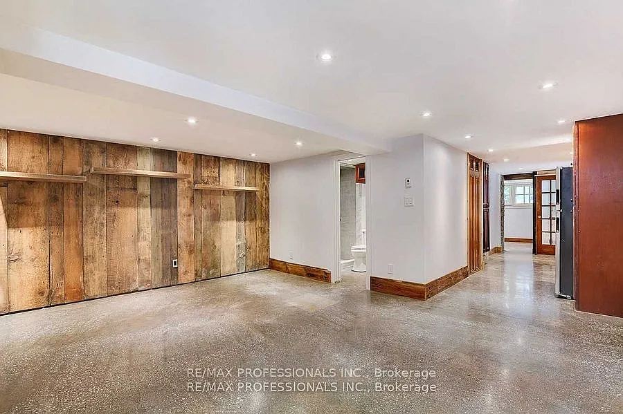 2 bed, $2,200 — Photo 4