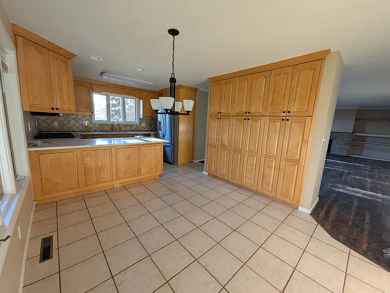 3649 E Jupiter Dr — Photo 10