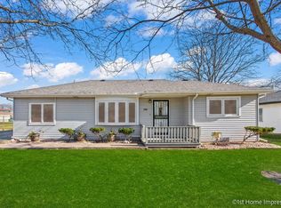 8227 Mobile Ave, Burbank, IL