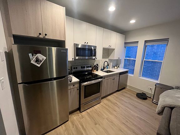 2nd image of 3546 N Southport Ave APT 206