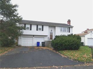 10 Casey Ln, Wethersfield, CT 06109