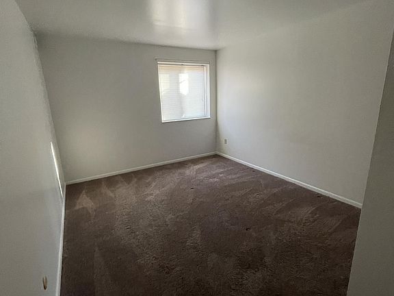 5th image of 200 Brooklane Dr #B105