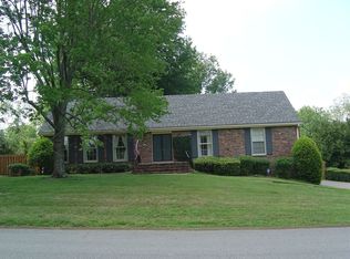 6303 Saint Henry Dr, Nashville, TN 37205