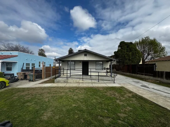 1000 30th St Front 1, Bakersfield, CA 93301