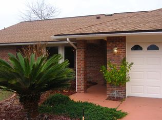 20 Crystal Bay Ct, Palm Coast, FL 32137