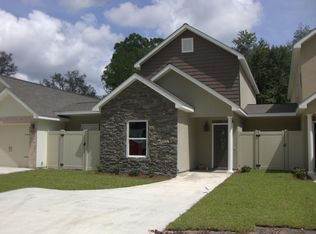 219 Crown Cir, Brunswick, GA 31525