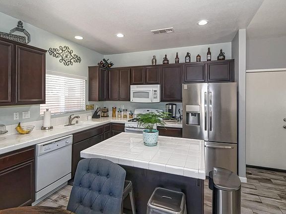 3rd image of 13045 Vista Abajo Way