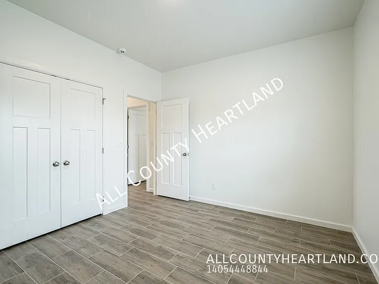 528 NW 175th St — Photo 15
