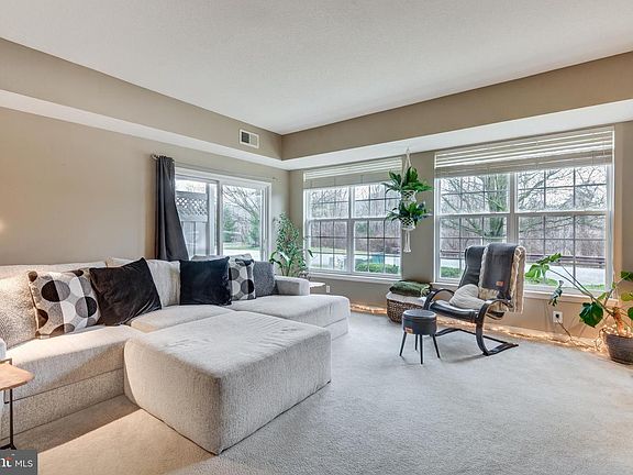 2nd image of 304 N Marshview Rd #304