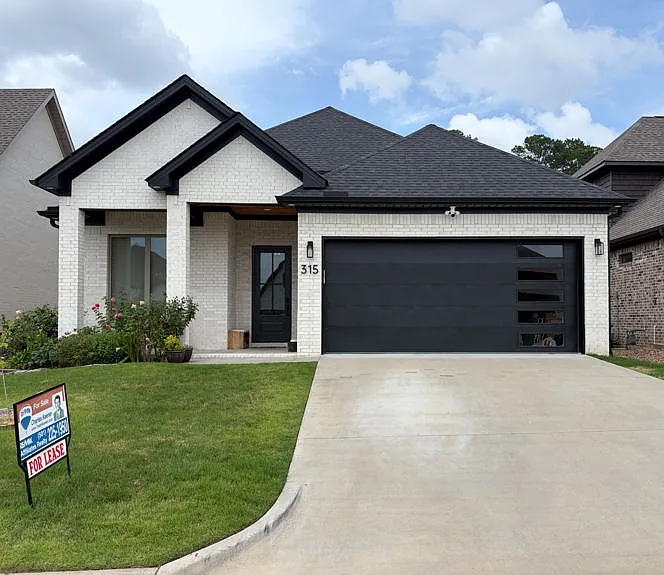 315 Fletcher Loop — Photo 1