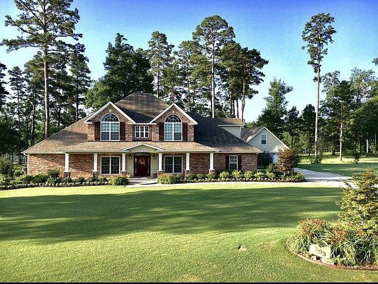 1st image of 293 Augusta Dr