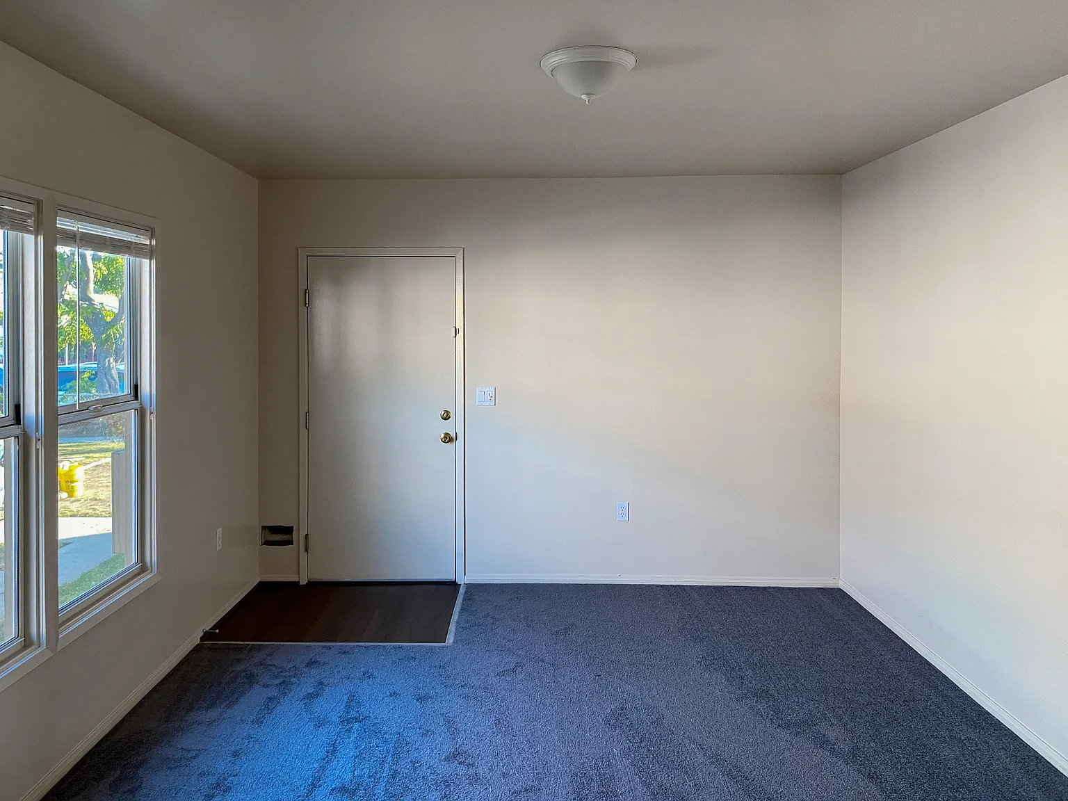 1135 W 90th St, Los Angeles - 1135.5 — Photo 3