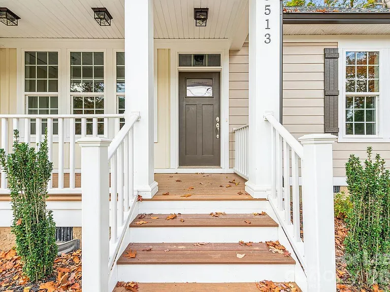 6513 Rockwell Blvd — Photo 3