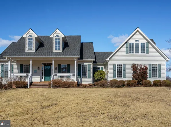 18464 Snaffle Ln, Culpeper, VA 22701