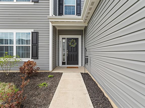 4th image of 3311 Somers Dr