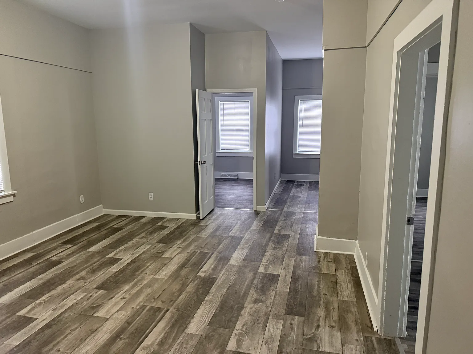 3 bed, 1229 sqft, $950 — Photo 3
