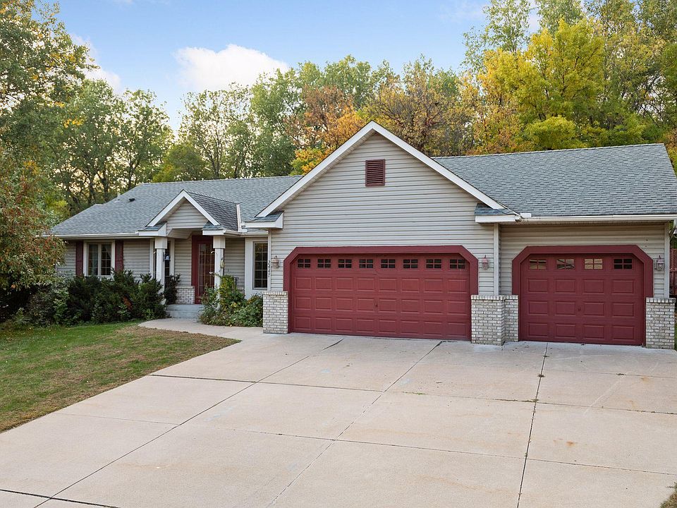 1st image of 2447 Cypress St