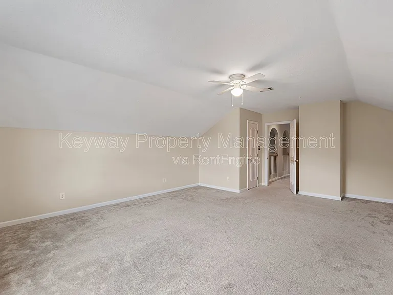 4890 Somerset Dr — Photo 24