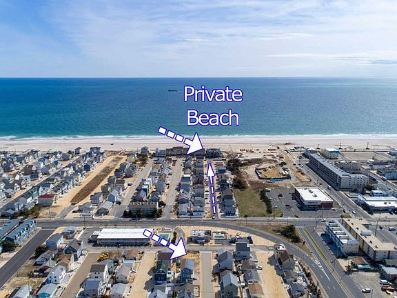 5th image of 102 Dolphin Dr