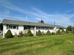 10503 N Park St, Adams, NY 13605
