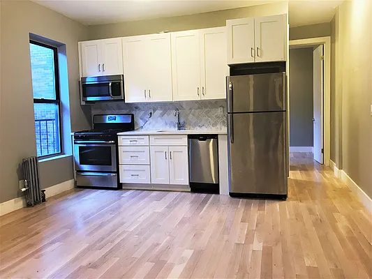 Rented by Bruma Realty LLC | media 1