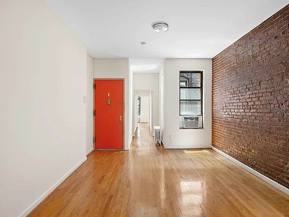 3rd image of 507 E 87th St #115