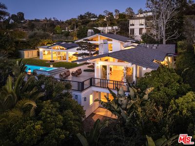 1135 Ravoli Dr, Pacific Palisades, CA, 90272