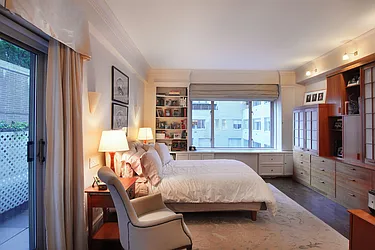 Sold by Engel & Völkers New York City