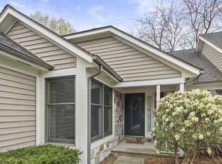 2448 Shoreham Highlands St, Saint Joseph, MI 49085