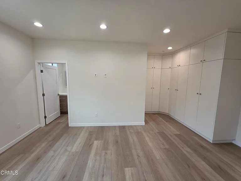 6746 Ben Ave — Photo 37