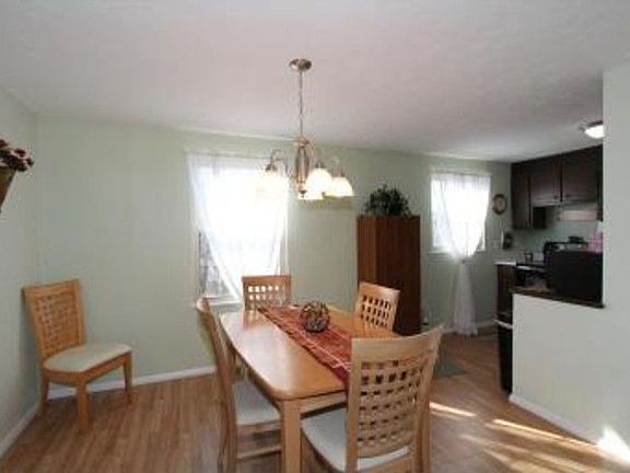 4th image of 3265 Orangeburg Ct
