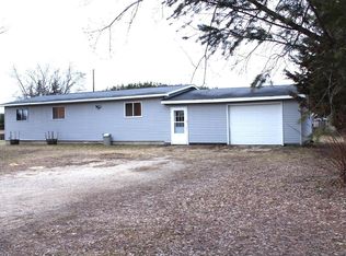 8422 E M 20, Hesperia, MI 49421