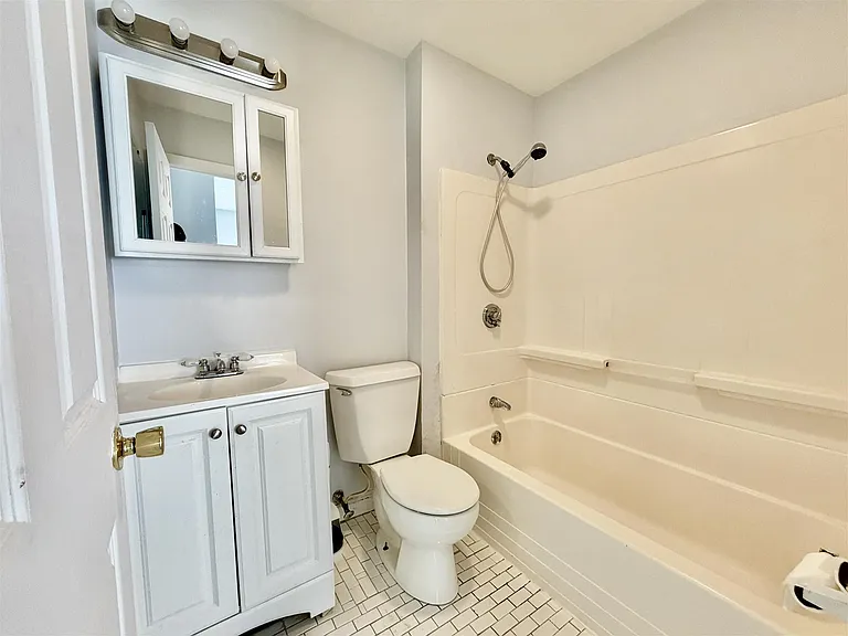 126 Berkshire St #2 — Photo 11