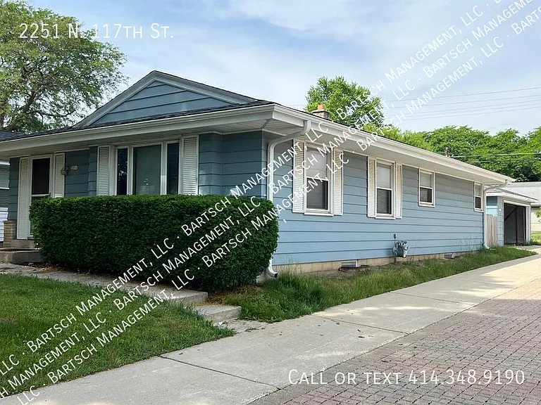 2251 N 117th St — Photo 25