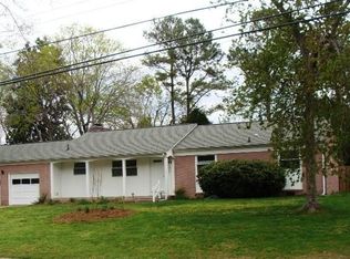 204 Thomas Nelson Ln, Williamsburg, VA 23185