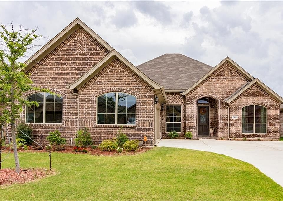 1st image of 508 Plum Dr