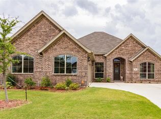 508 Plum Dr, Burleson, TX 76028