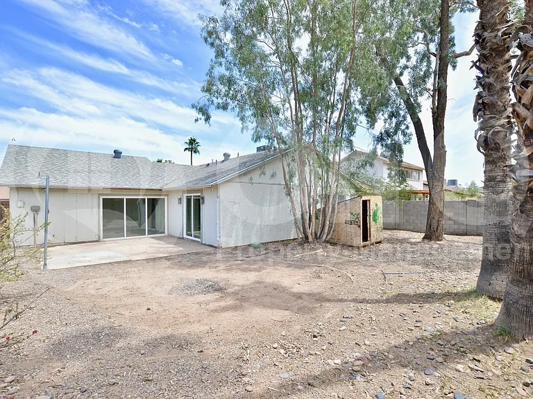 4265 E Vineyard Rd — Photo 21